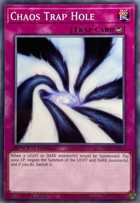 Chaos Trap Hole Card Front